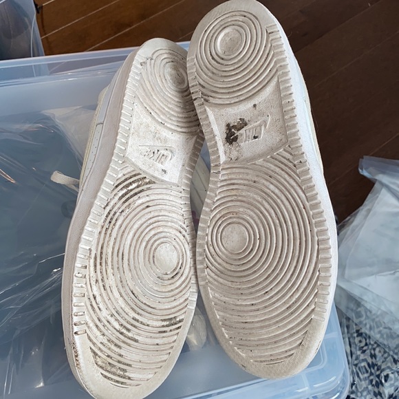 Nike Force All white Sneaker - Picture 5 of 16